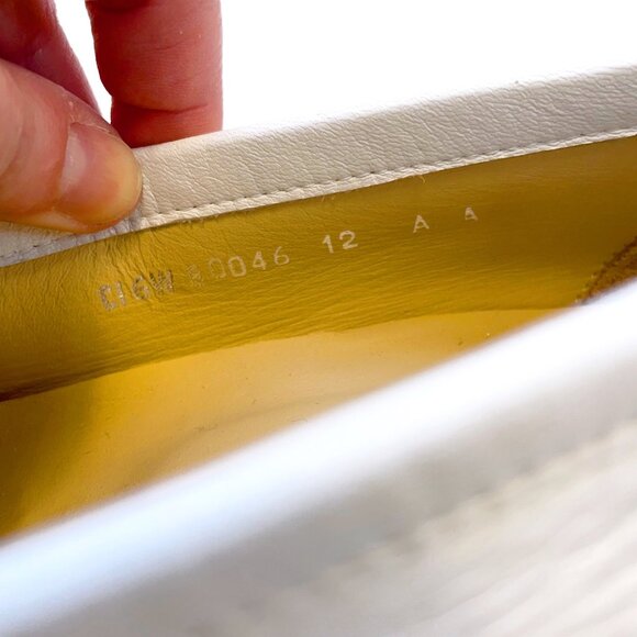 Stuart Weitzman White Beaded Leather Loafer, Size 12 AA - Picture 7 of 10